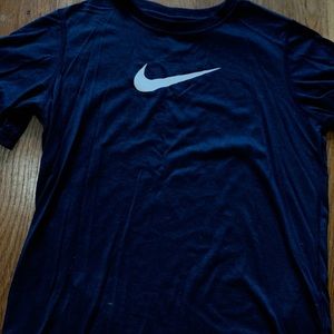 NIKE DRI FIT T-SHIRT